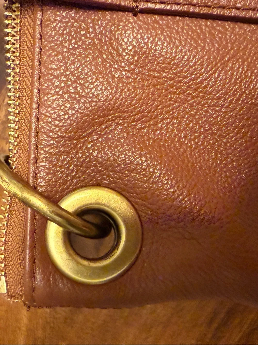 Fossil Colorblock Leather Tote Bag Ivory Cream Brown Pebbled Leather Zip Top
